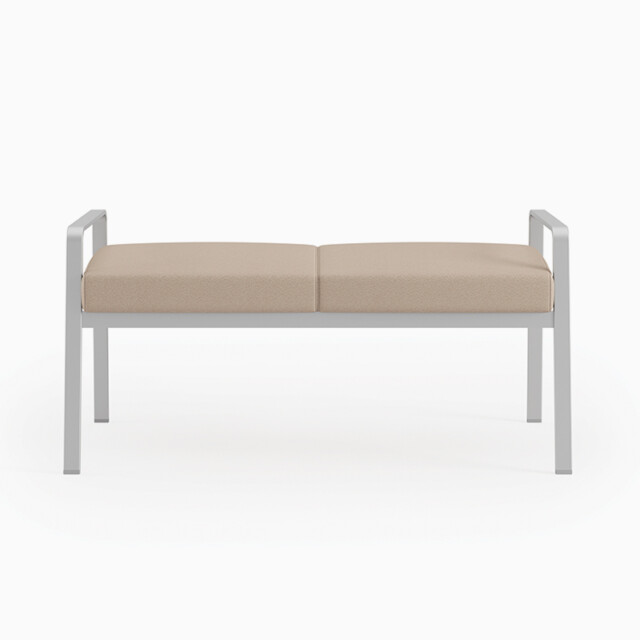 Wieland Hale bench default